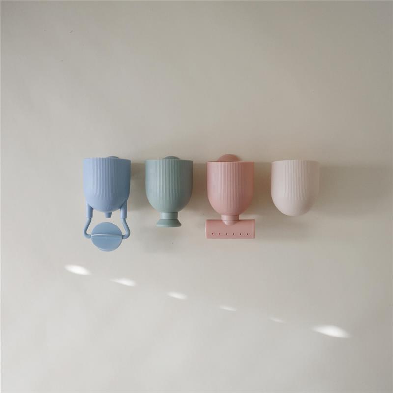 Mushie - Pour And Play Bath Set Image 2