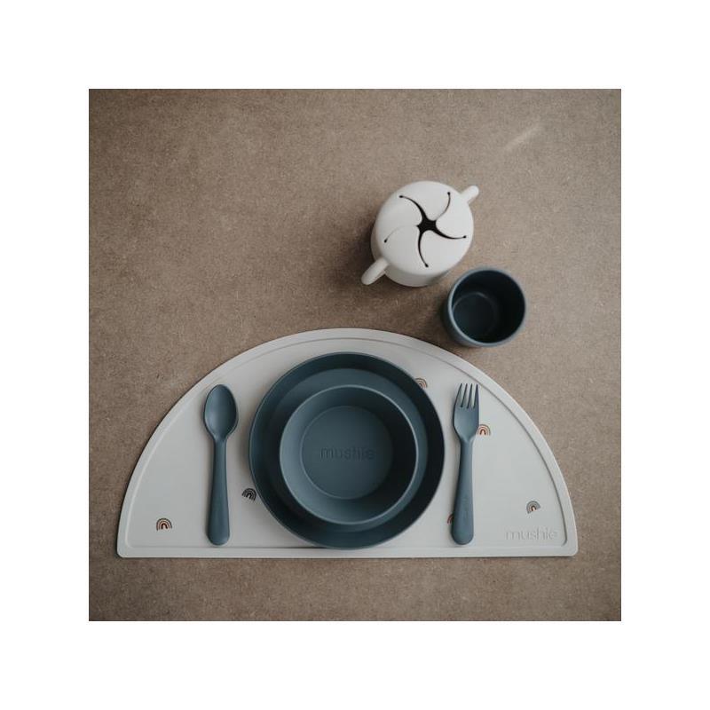 Mushie - Round Dinnerware Plates Set Of 2 (Smoke) Image 3