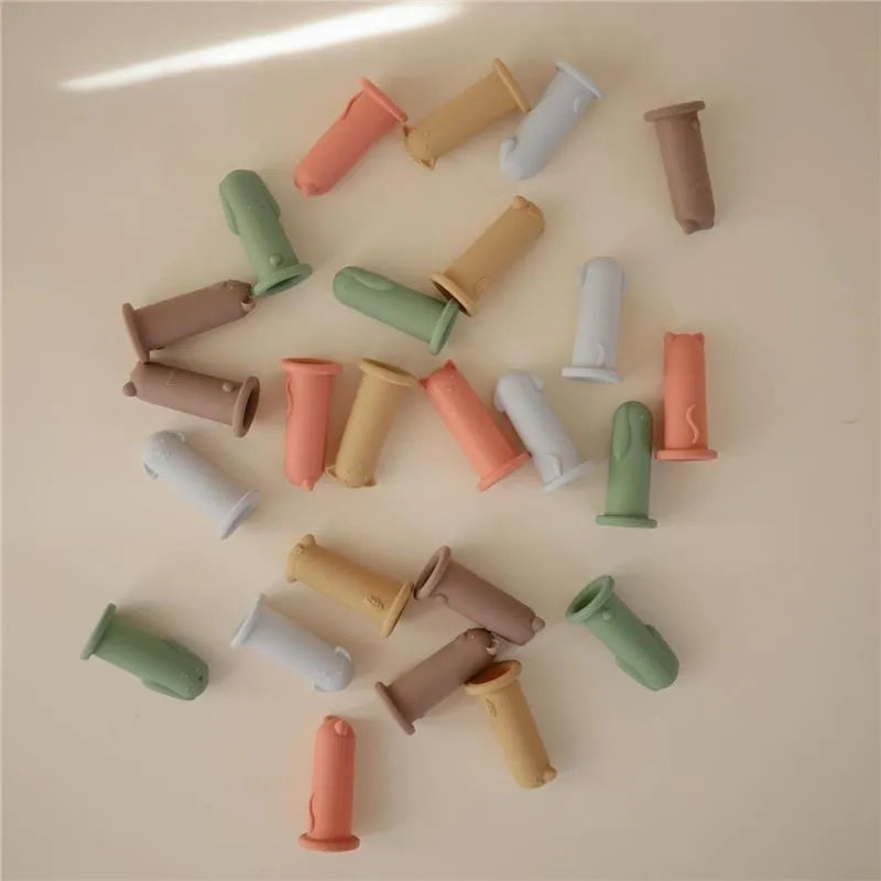 Mushie - Silicone Animal Finger Puppets Image 7