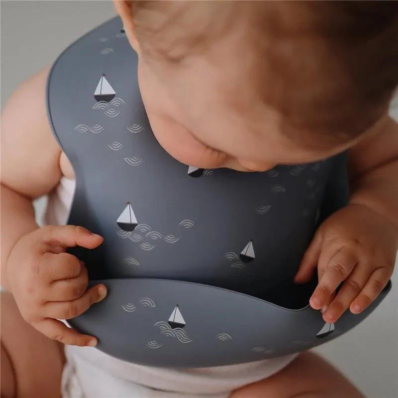 Mushie - Silicone Baby Bib, Boats Image 7