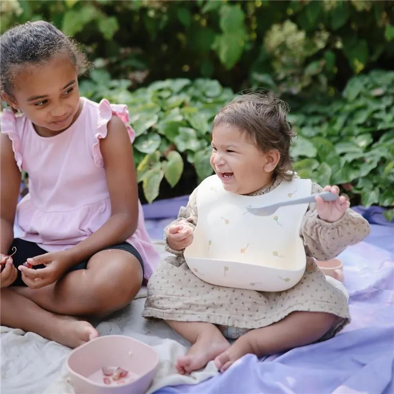 Mushie - Silicone Baby Bib, Kites Image 7