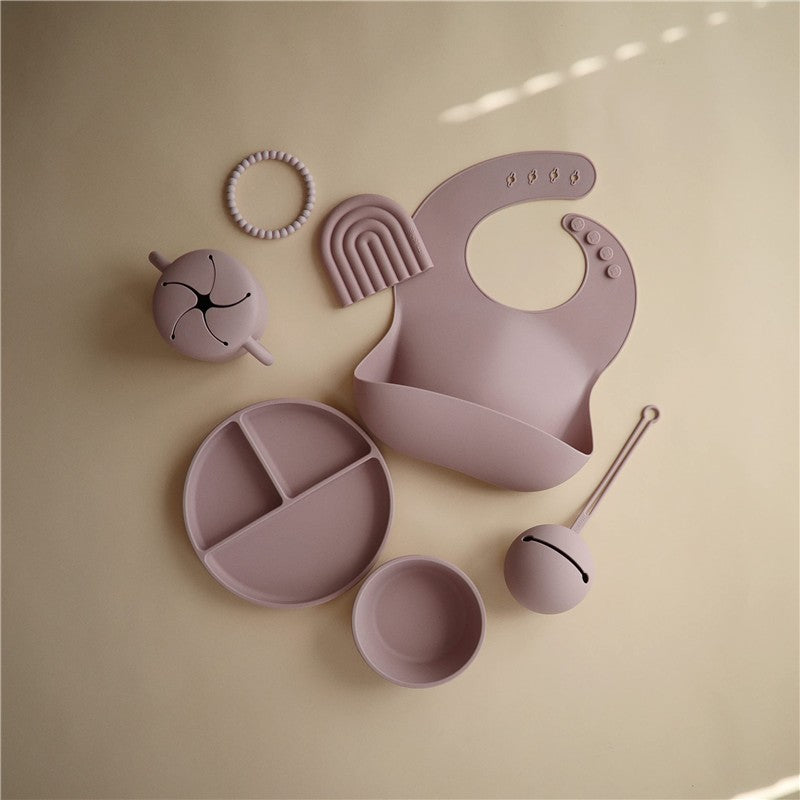 Mushie Silicone Pacifier Holder Case - Soft Lilac Image 5