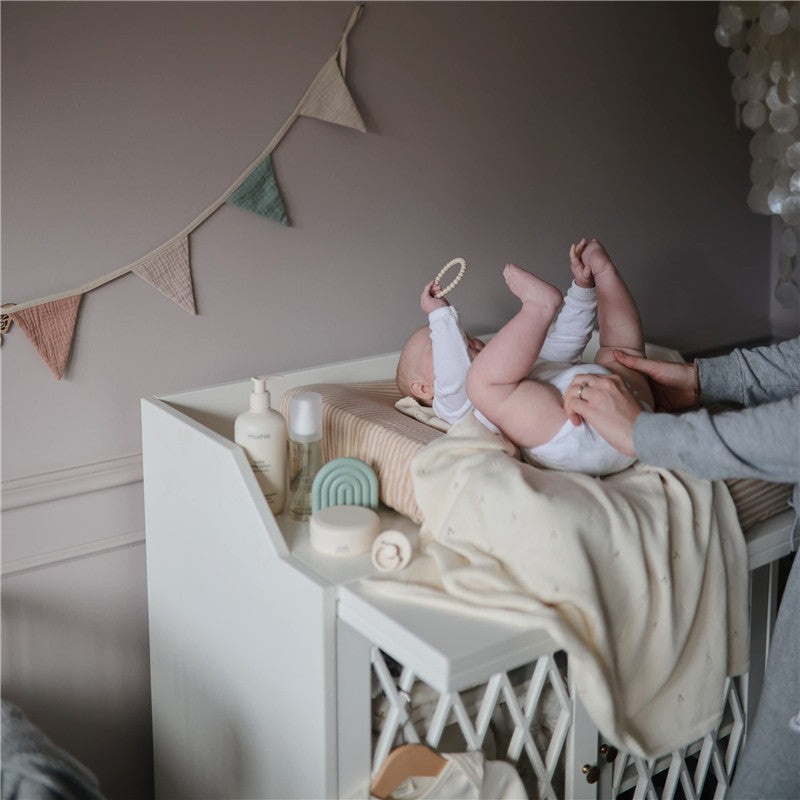 Mushie Pearl Teething Bracelet - Linen/Peony/Pale Pink Image 5