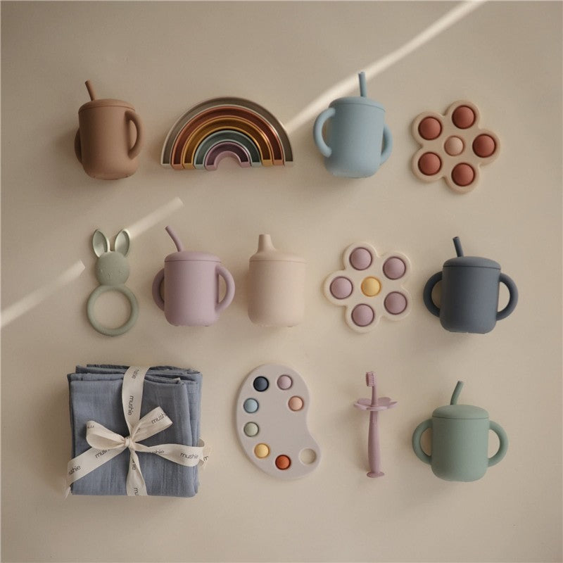Mushie Silicone Sippy Cup - Shifting Sand Image 5
