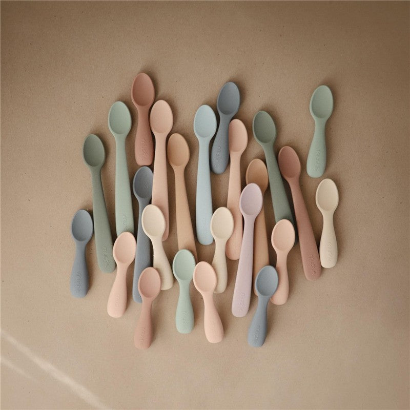 Mushie - Silicone Toddler Starter Spoons, 2 Pack, Cambridge Blue/Shifting Sand Image 5
