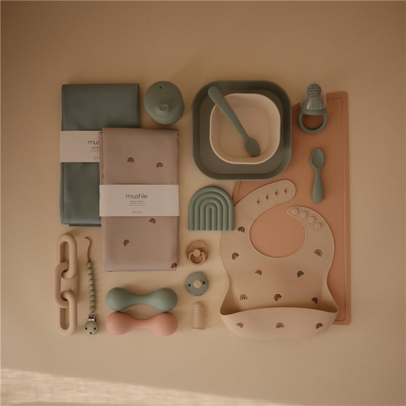 Mushie Silicone Square Plate Dinnerware Set 2 Pack - Sage Image 6