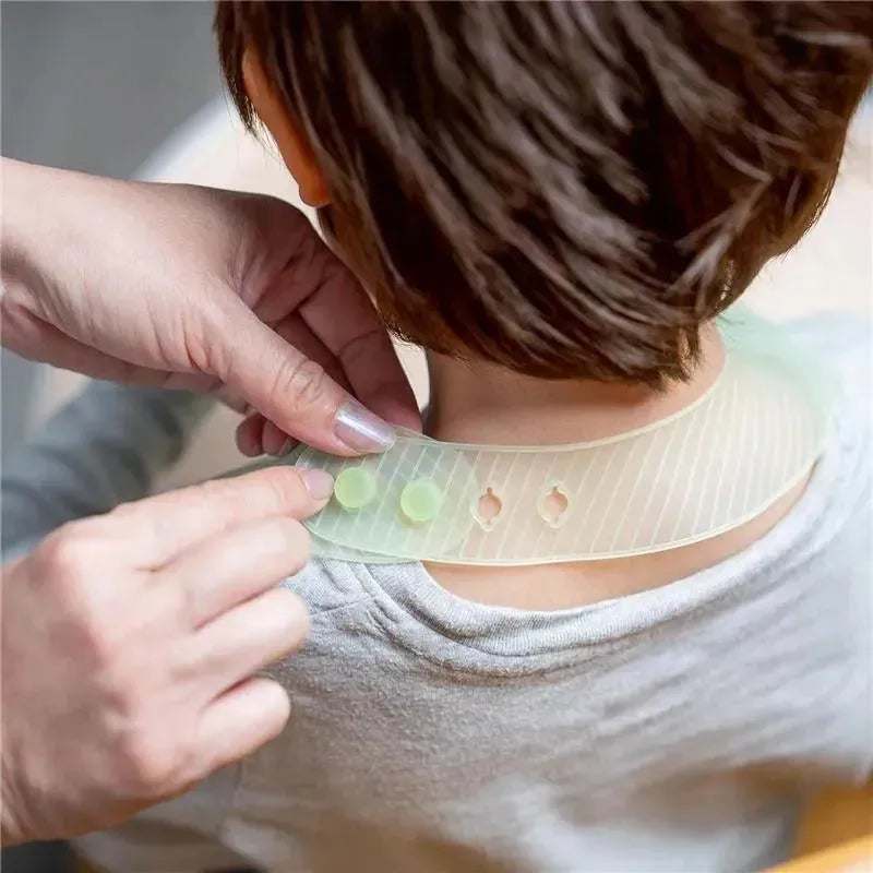 Ola Baby - Fold N Go Silicone Baby Waterproof Bib with Travel Case, Blueberry Image 7