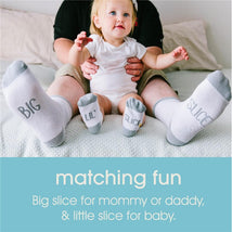 Pearhead Daddy & Me Matching Pizza Sock Set Image 2