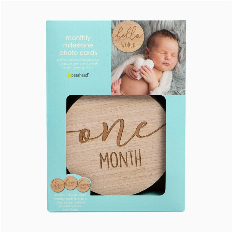 Pearhead Wooden Reversible Milestone Photo Prop Image 3