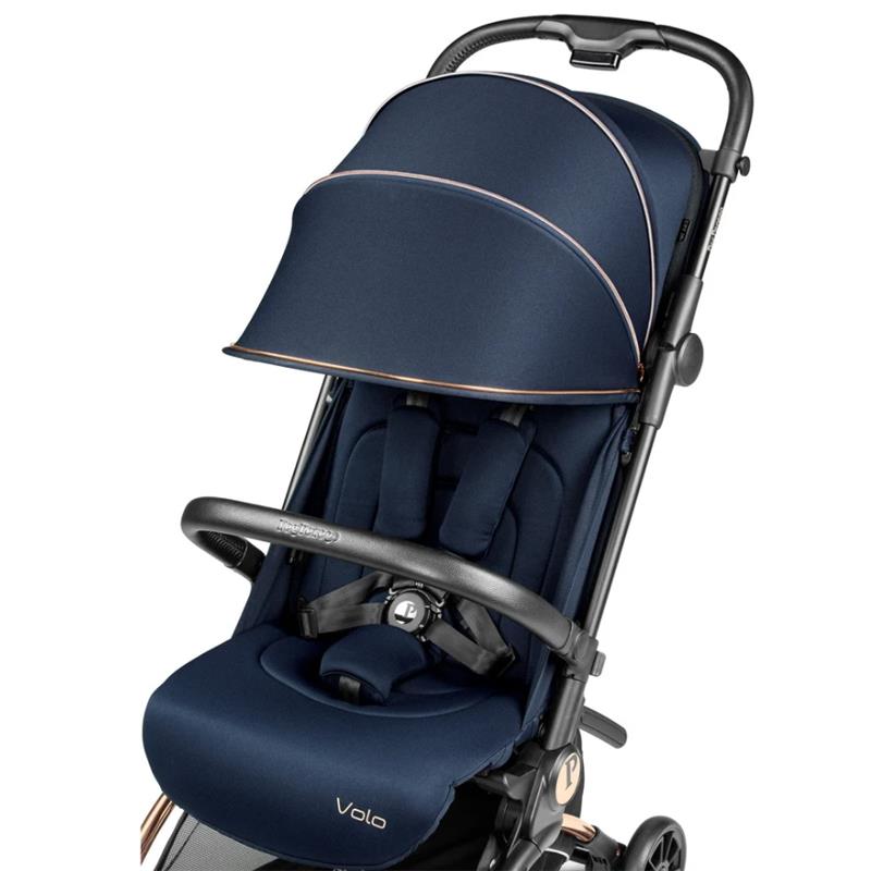 Compact blue stroller with a padded seat and adjustable canopy, designed for easy transport and comfort.