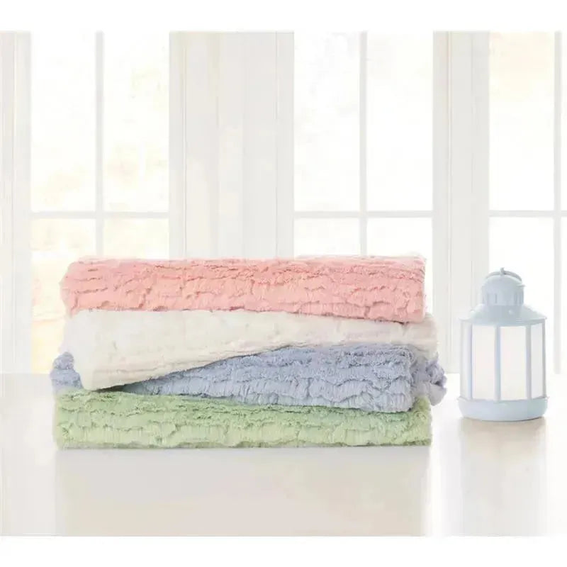 Piccolo Bambino - Textured Faux Fur Stroller Blanket On Wooden Hanger Green Image 3