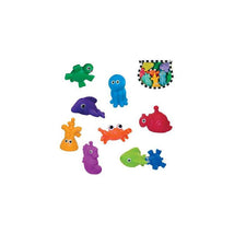 Sassy Snap & Squirt Sea Creatures, 9-Pack Image 1