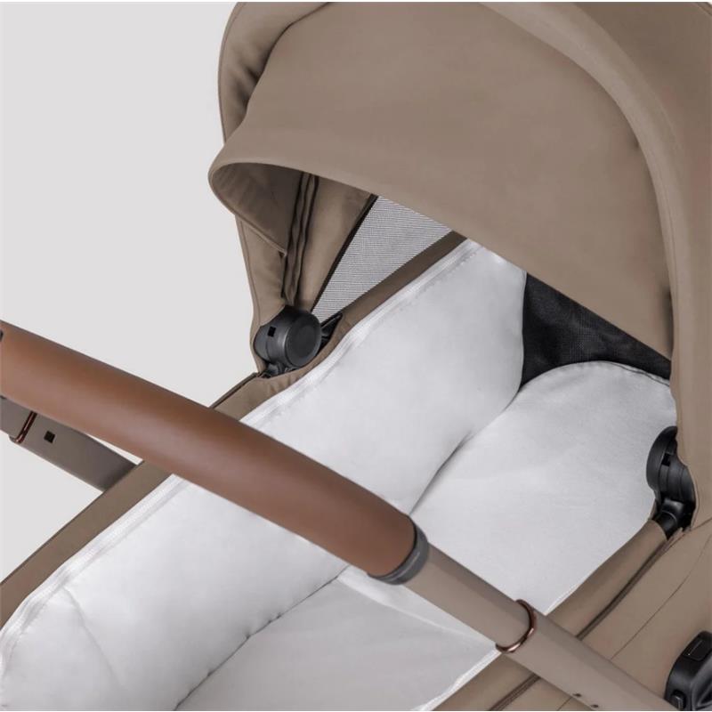 Silver Cross Breez Modular Stroller & Bassinet Bundle, Champagne Image 14