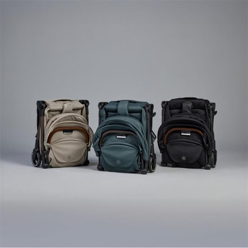 Silver Cross - Clic Lightweight Stroller, Space (Black) Image 9