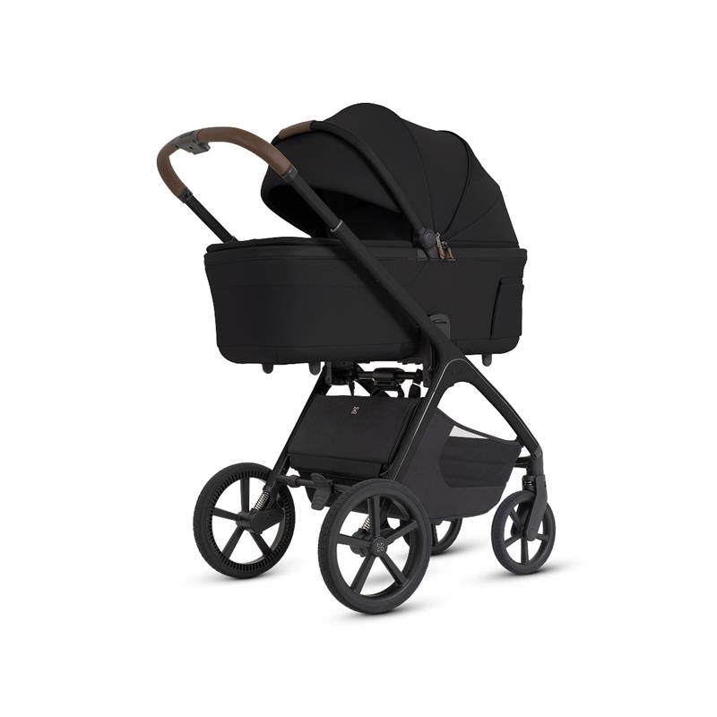 Silver Cross Cove 2 Compact Bassinet, Onyx Black Image 7