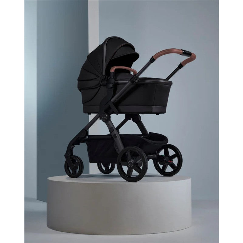 Silver Cross - Wave 3 Complete - Seat, Bassinet, & Tandem - Licorice Image 3