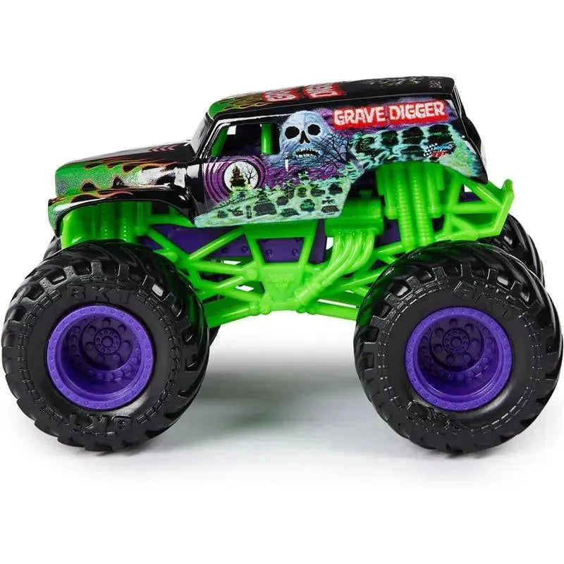Spin Master - Monster Jam, Official Grave Digger Vs. Grave Digger Die-Cast Monster Trucks Image 4