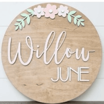 Sugar + Maple Round Personalized Wood Name Sign | Flower - MacroBaby