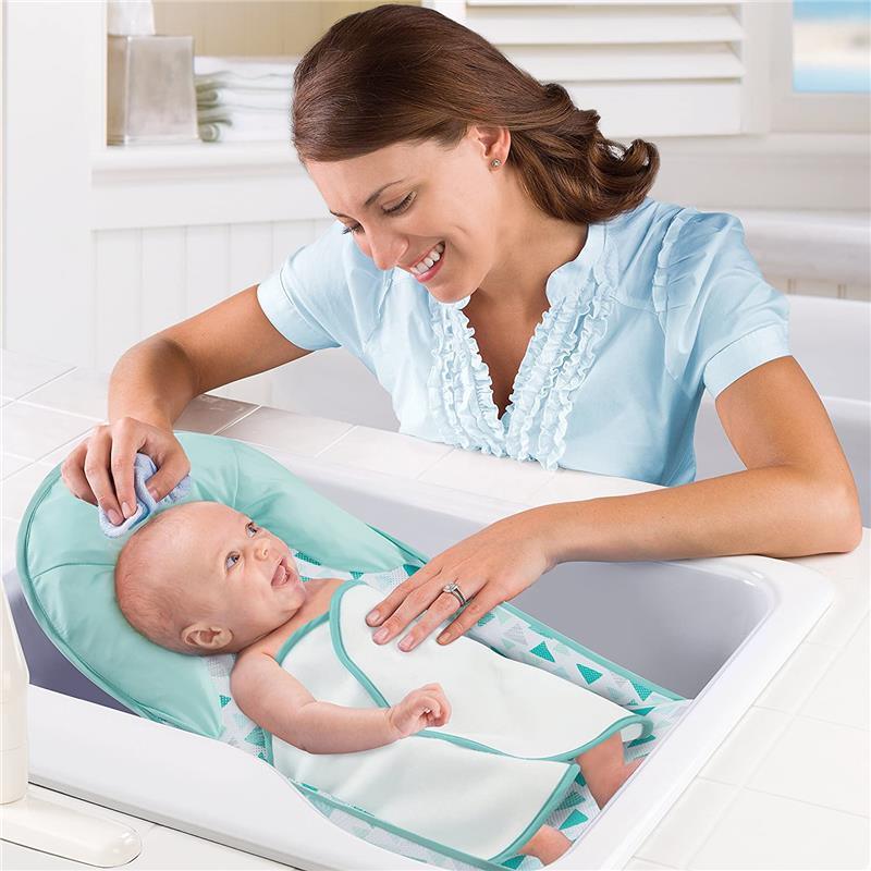 Summer Infant Deluxe Baby Bather - Green Triangle Image 3