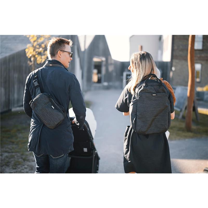 Thule - Changing Backpack Black Image 4