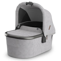 Uppababy Bassinet V3 Beau (Grey Chenille/Graphite Frame) Image 1